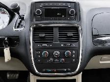 2015 Dodge Grand Caravan SXT | Stow n Go | Safety Certified | FW - Photo 13