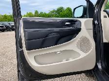 2015 Dodge Grand Caravan SXT | Stow n Go | Safety Certified | FW - Photo 21