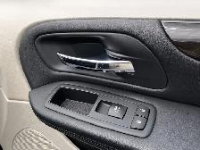 2015 Dodge Grand Caravan SXT | Stow n Go | Safety Certified | FW - Photo 23