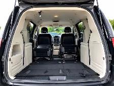 2015 Dodge Grand Caravan SXT | Stow n Go | Safety Certified | FW - Photo 26