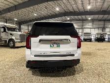 2023 GMC Yukon XL SLE - Photo 4