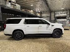 2023 GMC Yukon XL SLE - Photo 6