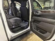 2023 GMC Yukon XL SLE - Photo 12