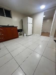 1 BEDROOM APPT. (BASEMENT) FOR RENT IN MALTON, MISSISSAUGA - Photo 5