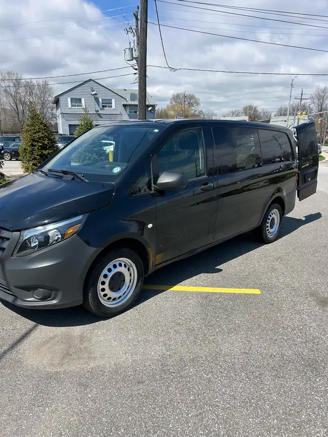 2018 MERCEDES BENZ METRIS (CERTIFIED)