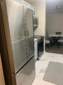 Room for rent in a two bedroom two bathroom downtown condo. - Photo 6