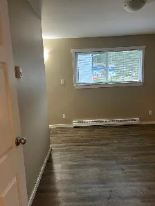 For Rent - Renovated 3 Bedroom Townhouse - Photo 6