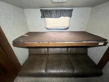 Spacious Family Bunkhouse – Clean & Ready to Camp! - Photo 9