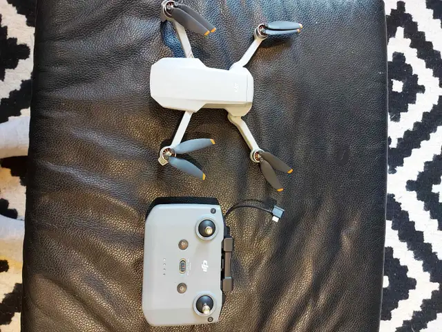 DJI Drone Mini SE