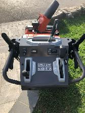 Husqvarna ST427 Snow Blower - Photo 4