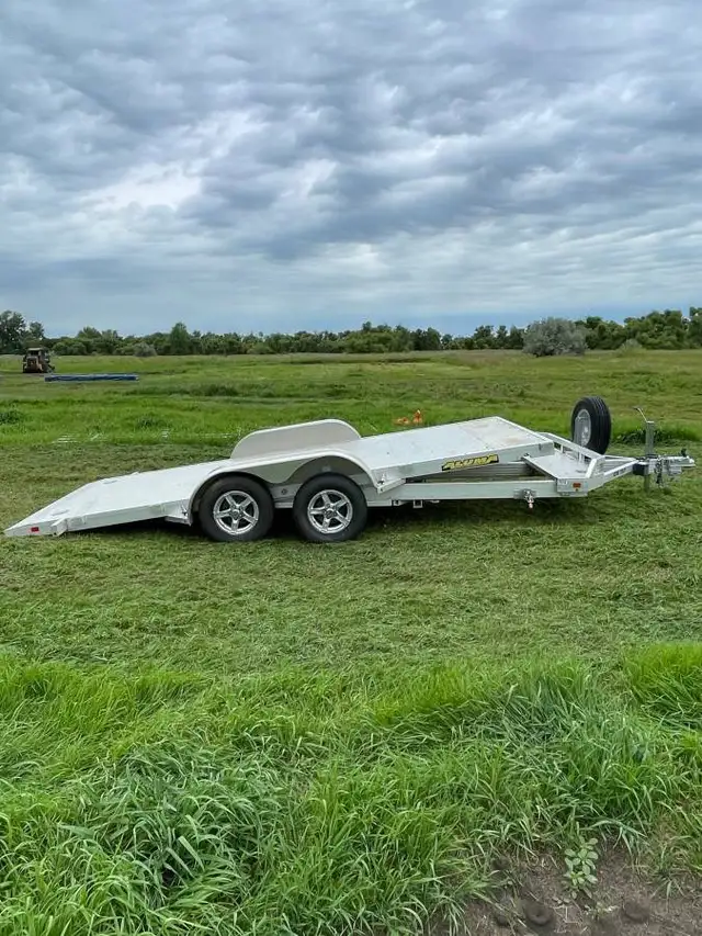 2018 Aluma 82' x 18' all-aluminum tilt deck Trailer/Car Hauler