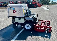 2025 Exmark Navigator 42' Mower - Photo 3