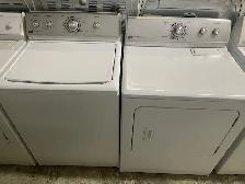 Laveuse sécheuse traditionnelles blanches Maytag