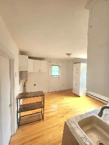 4 1/2 Duplex 2e étage électroménagers - Photo 6