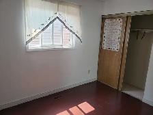 Entire house rent closed to Bathurst and Steeles - Photo 6