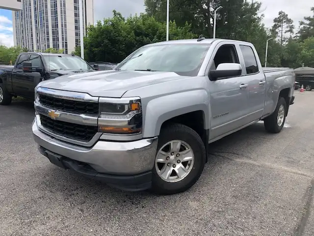 2018 Chevrolet Silverado 1500 LT no accidents 6.5 foot box