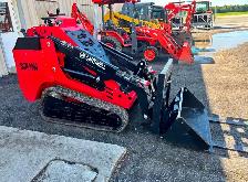 2025 Cartiwell SCW-1000 Stand-on Track Loader - Photo 3