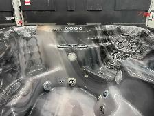 2022 Arctic Spas Yukon Prestige - Fully Refurbished - Photo 4