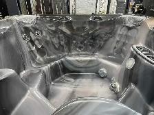 2022 Arctic Spas Yukon Prestige - Fully Refurbished - Photo 5