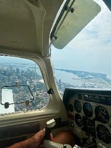Aviation ferry, brokerage and instruction services - Photo 5