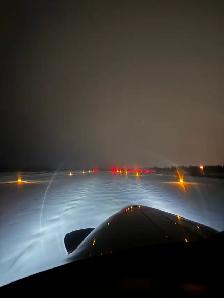 Aviation ferry, brokerage and instruction services - Photo 9