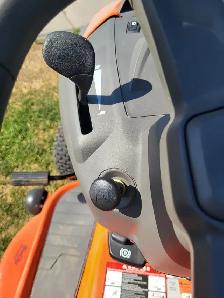 Husqvarna TS142 Riding Lawn Mower - Photo 4