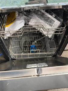 Midea 24' Front-Control Dishwasher - MDF24P2BST - Photo 2