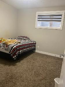 6:50$-Room for Rent in Chappelle Area