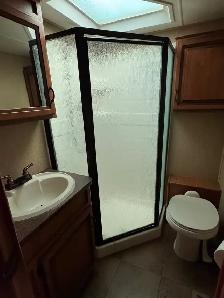 2011 Cruizer by Crossroads fifth wheel trailer - Photo 7