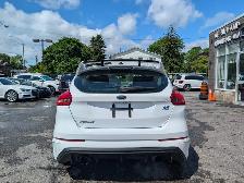 2017 Ford Focus RS • One Owner 6 Spd Manual - Photo 6