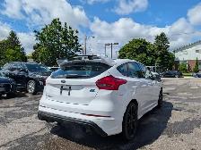 2017 Ford Focus RS • One Owner 6 Spd Manual - Photo 7