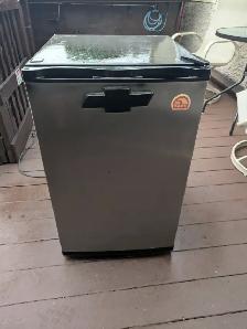 Igloo Fridge - Photo 3