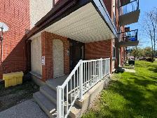 ALL INCLUSIVE 1 bdrm unit - 830 Wellington St - Photo 2