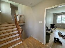 Bright and Spacious 3 Bed Upper Unit in East Barrie - Photo 8