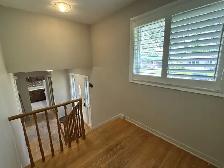 Bright and Spacious 3 Bed Upper Unit in East Barrie - Photo 9