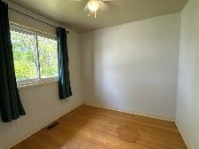 Bright and Spacious 3 Bed Upper Unit in East Barrie - Photo 10