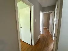 Bright and Spacious 3 Bed Upper Unit in East Barrie - Photo 12