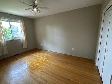 Bright and Spacious 3 Bed Upper Unit in East Barrie - Photo 13