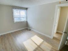 328-600 Signal Road - Photo 3