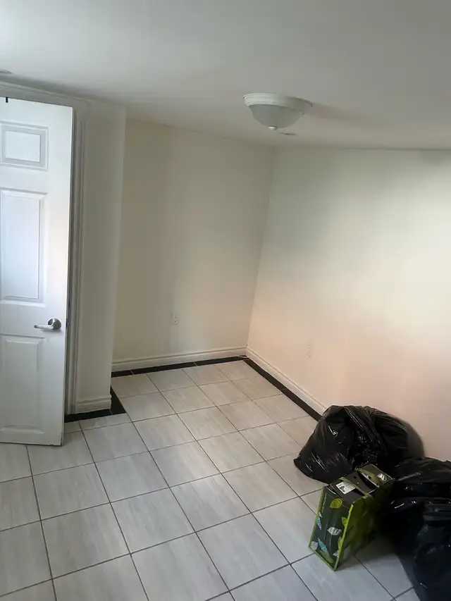 room for rent Jane and wilson area