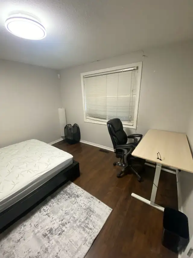 Private room - $800/month