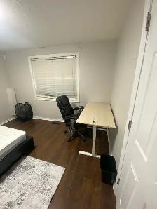 Private room - $800/month - Photo 2