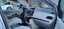 2012 Toyota Sienna LE - Photo 5