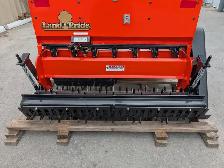 Landpride APS1548, 48' Seeder - Photo 4