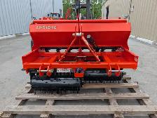 Landpride APS1548, 48' Seeder - Photo 5