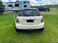 2009 Mini Cooper Base Model - Photo 2