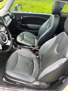 2009 Mini Cooper Base Model - Photo 5