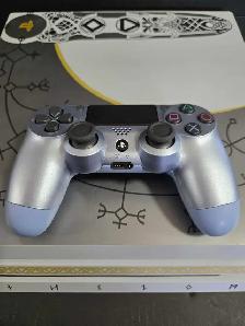 PS4 PRO God Of War Edition Console - Photo 3