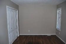 New house in Stonebridge,  2 & 3 bdrm suites - available Jume 30 - Photo 4