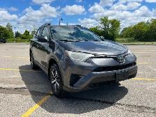 2018 Toyota RAV4 LE - Photo 3